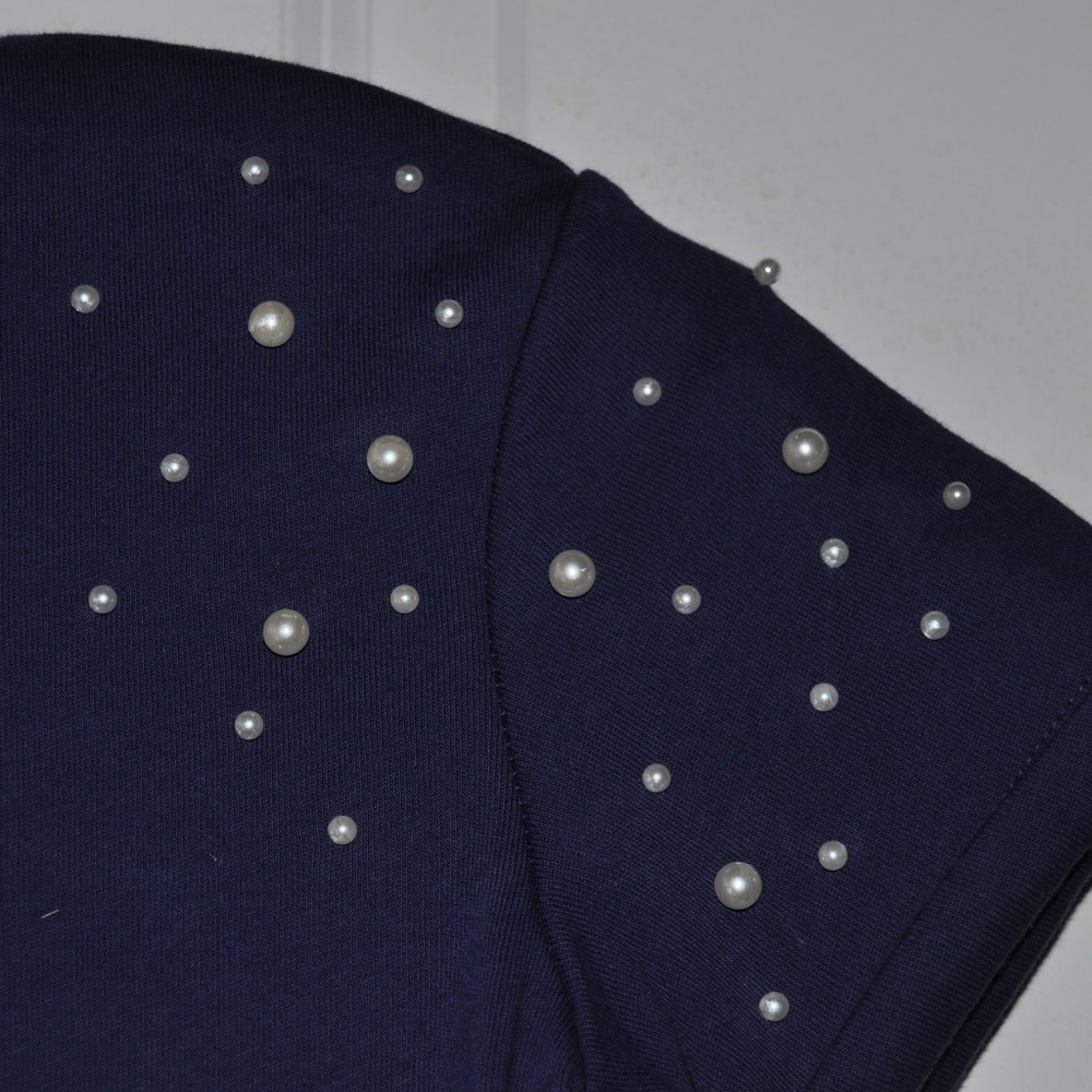 New CAT & JACK Short-Sleeve Pearl Detail Top NWT - Picture 2 of 6